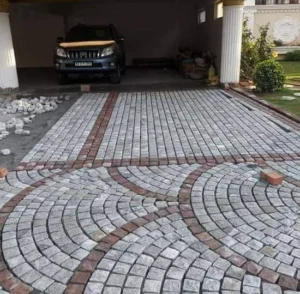 Cobble stone paving